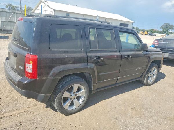 2016 JEEP PATRIOT Latitude