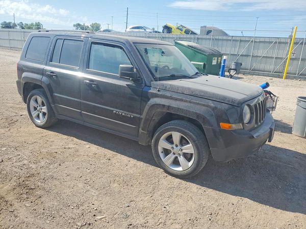2016 JEEP PATRIOT Latitude