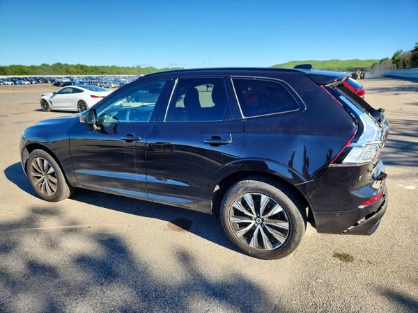 2024 VOLVO XC60 PLUS Plus Dark