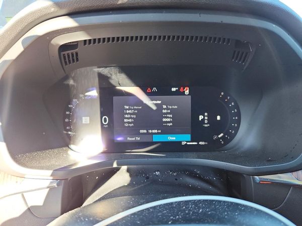 2024 VOLVO XC60 PLUS Plus Dark