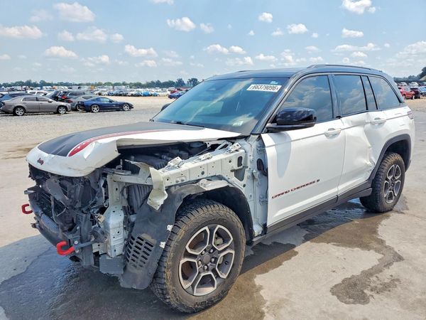 2022 JEEP GRAND CHEROKEE Trailhawk