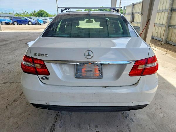 2013 MERCEDES-BENZ E E350