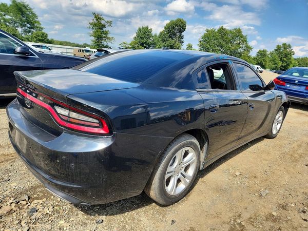 2020 DODGE CHARGER SXT