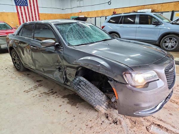 2018 CHRYSLER 300