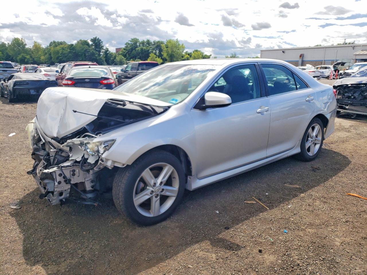 2012 TOYOTA CAMRY