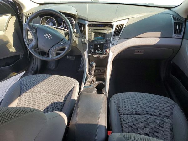 2014 HYUNDAI SONATA GLS/ GLS Popular