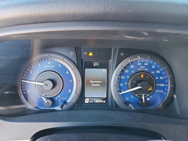 2015 TOYOTA SIENNA