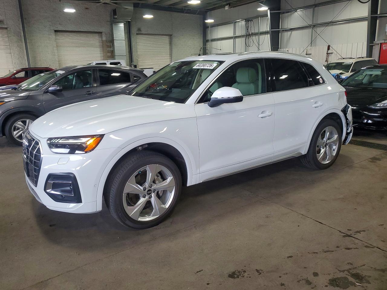 2021 AUDI Q5 quattro Prestige