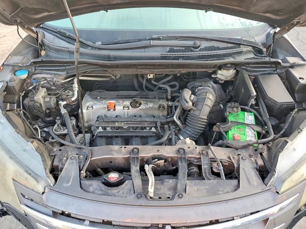 2013 HONDA CRV EX-L — Engine bay