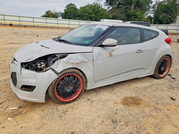 2013 HYUNDAI VELOSTER
