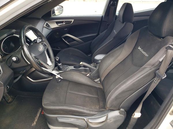 2013 HYUNDAI VELOSTER