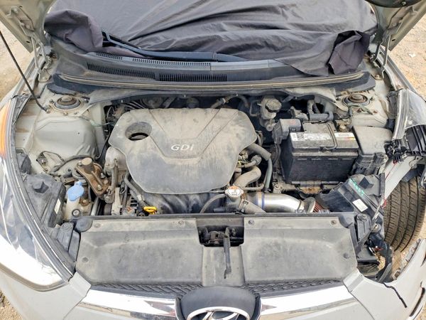 2013 HYUNDAI VELOSTER