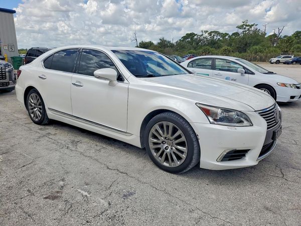 2016 LEXUS LS 460