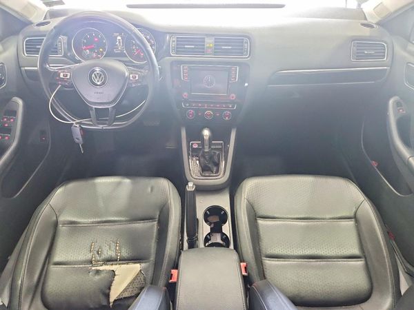 2017 VOLKSWAGEN JETTA SEL, SEL Premium