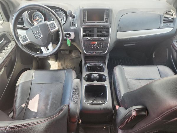 2017 DODGE GRAND CARAVAN