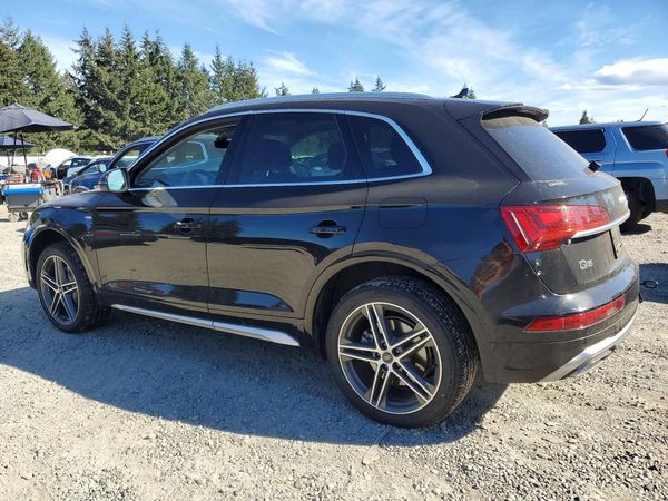2021 AUDI Q5 E quattro Premium Plus