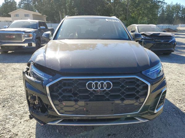 2021 AUDI Q5 E quattro Premium Plus