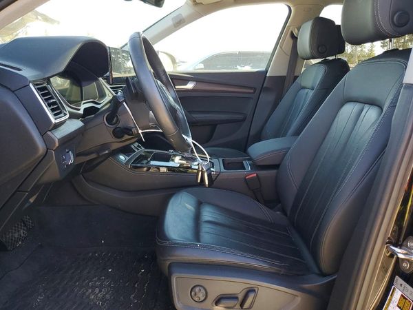 2021 AUDI Q5 E quattro Premium Plus