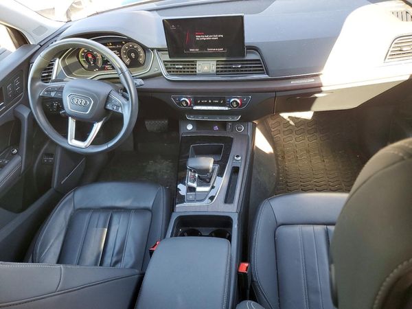 2021 AUDI Q5 E quattro Premium Plus