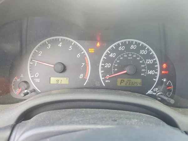 2013 TOYOTA COROLLA