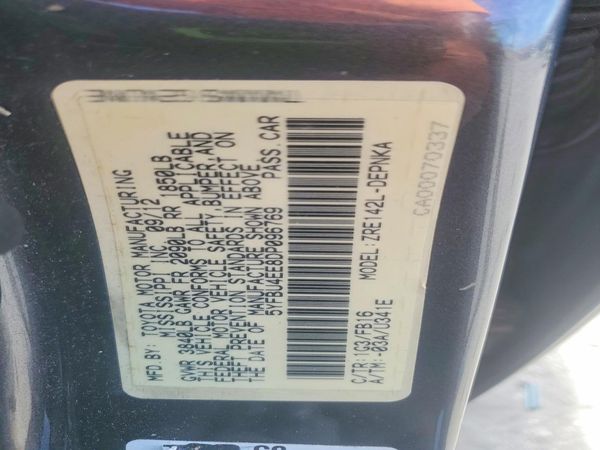 2013 TOYOTA COROLLA