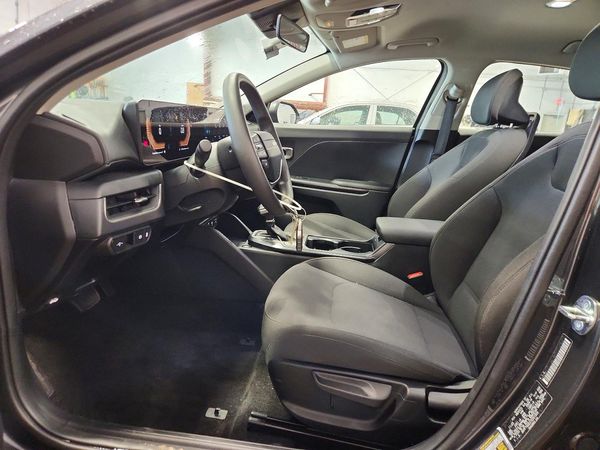 2026 KIA K4 LX, LXS