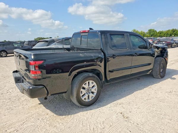2022 NISSAN FRONTIER Crew Cab