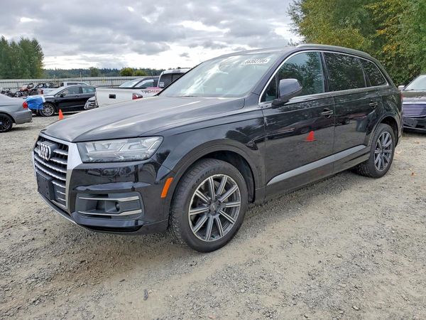2017 AUDI Q7 quattro Premium Plus