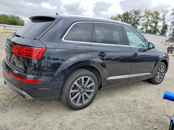 2017 AUDI Q7 quattro Premium Plus