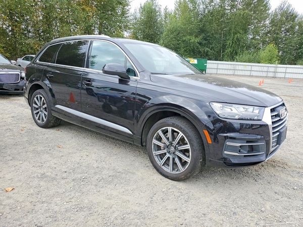 2017 AUDI Q7 quattro Premium Plus