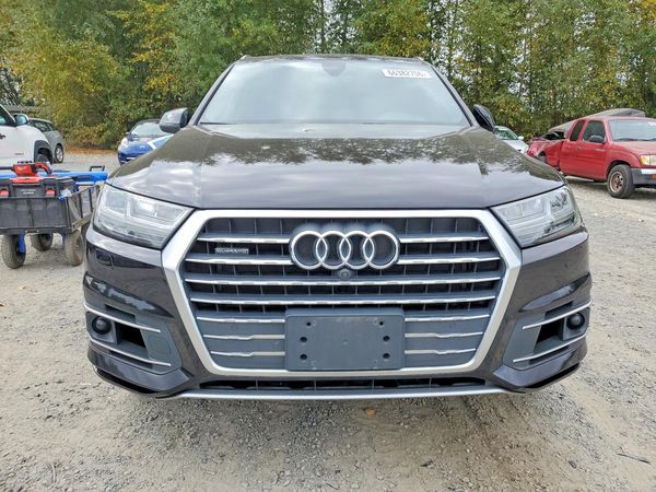 2017 AUDI Q7 quattro Premium Plus