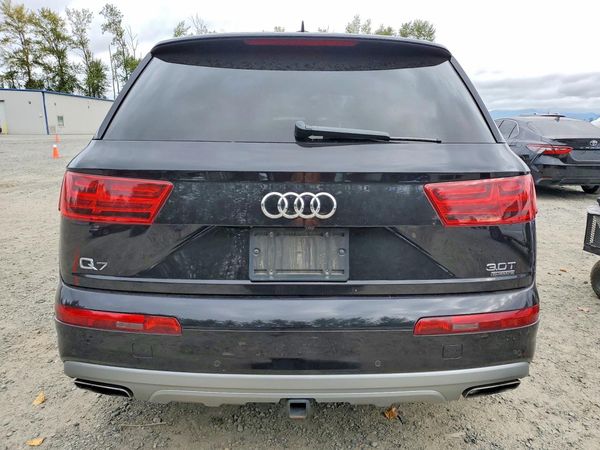 2017 AUDI Q7 quattro Premium Plus