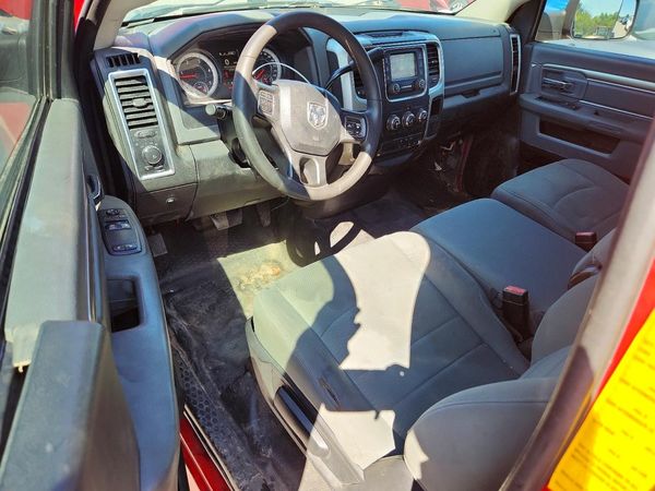 2017 RAM 5500 REG CAB CHASSIS