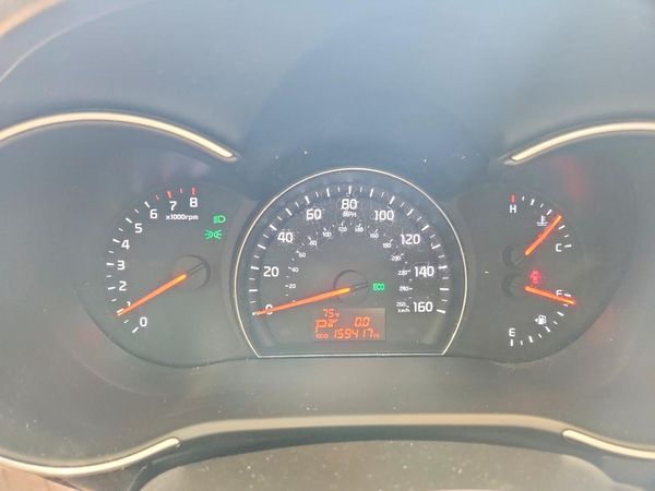 2015 KIA SORENTO GL