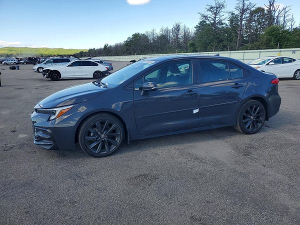 2024 TOYOTA COROLLA