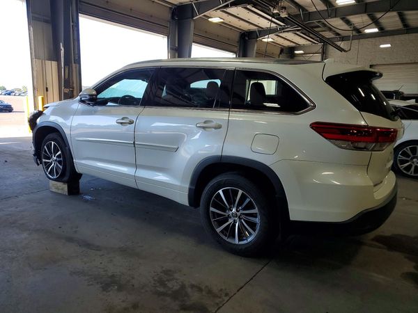 2018 TOYOTA HIGHLANDER SE/XLE