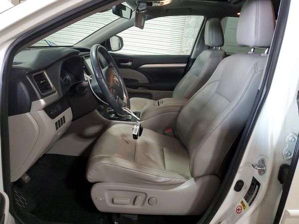 2018 TOYOTA HIGHLANDER SE/XLE