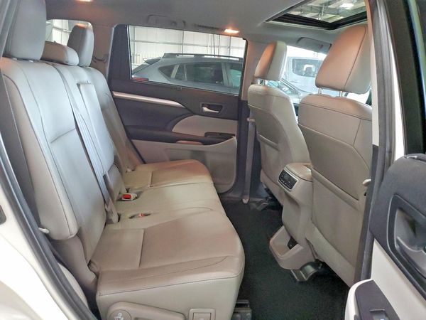2018 TOYOTA HIGHLANDER SE/XLE