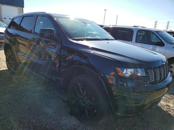 2019 JEEP GRAND CHEROKEE Laredo