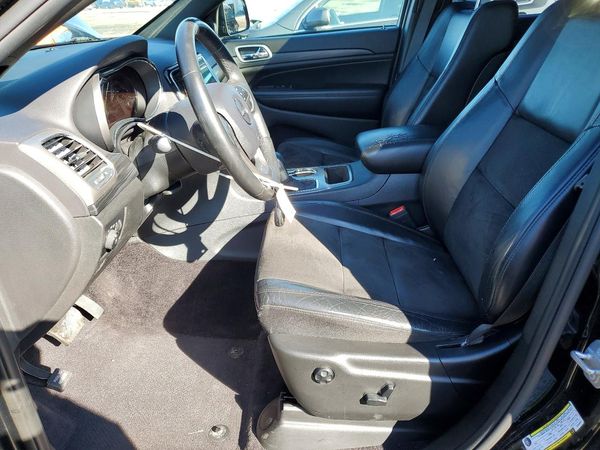 2019 JEEP GRAND CHEROKEE Laredo