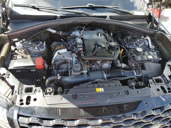 2019 LAND ROVER RANGE ROVER VELAR R-Dynamic SE — Engine bay