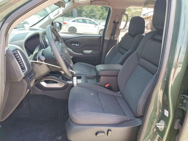 2023 NISSAN FRONTIER Crew Cab