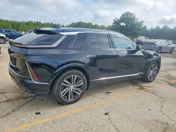 2024 CADILLAC LYRIQ Lux-1