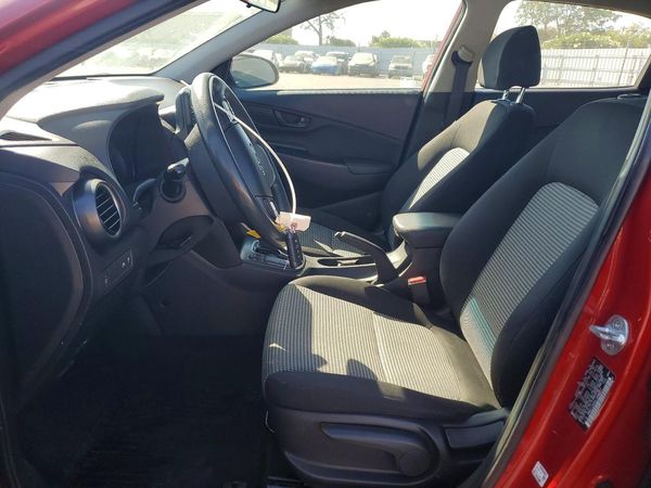 2020 HYUNDAI KONA SE
