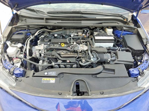 2024 TOYOTA COROLLA XSE