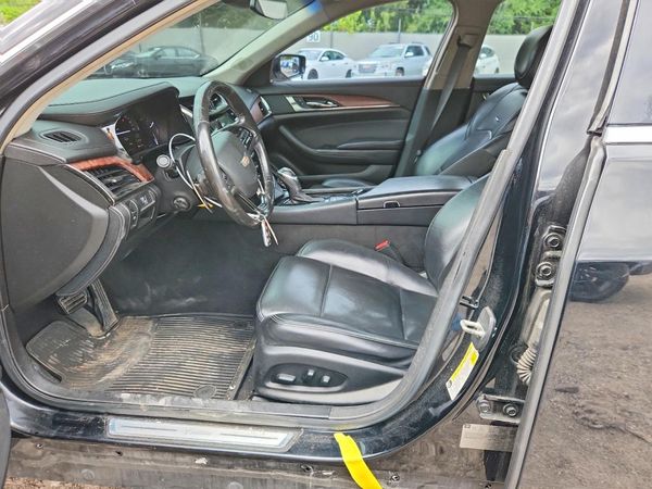 2017 CADILLAC CTS Luxury