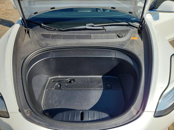 2019 TESLA MODEL 3 — Engine bay