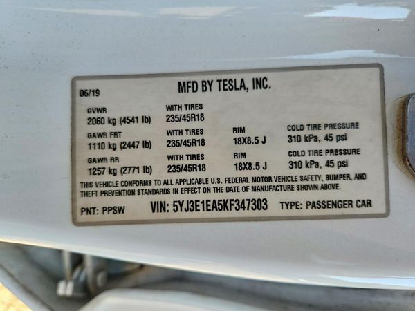 2019 TESLA MODEL 3 — VINS