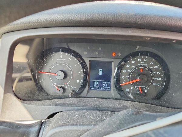 2015 TOYOTA SIENNA