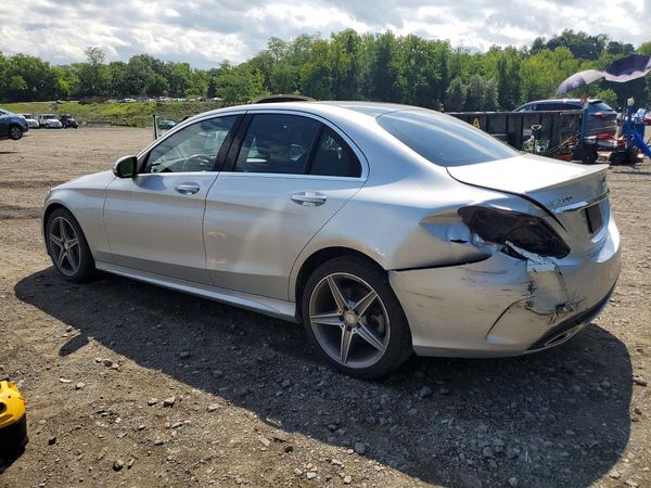 2016 MERCEDES-BENZ C C300